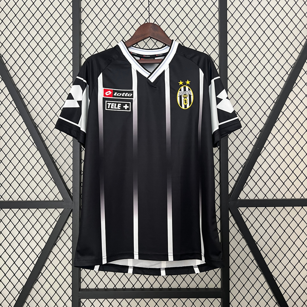 Retro Juventus 00/01 Black