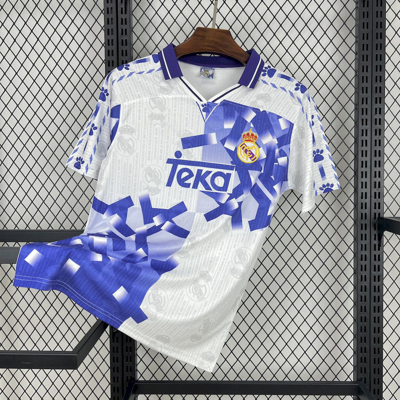 Real Madrid 1996/97 Third Retro