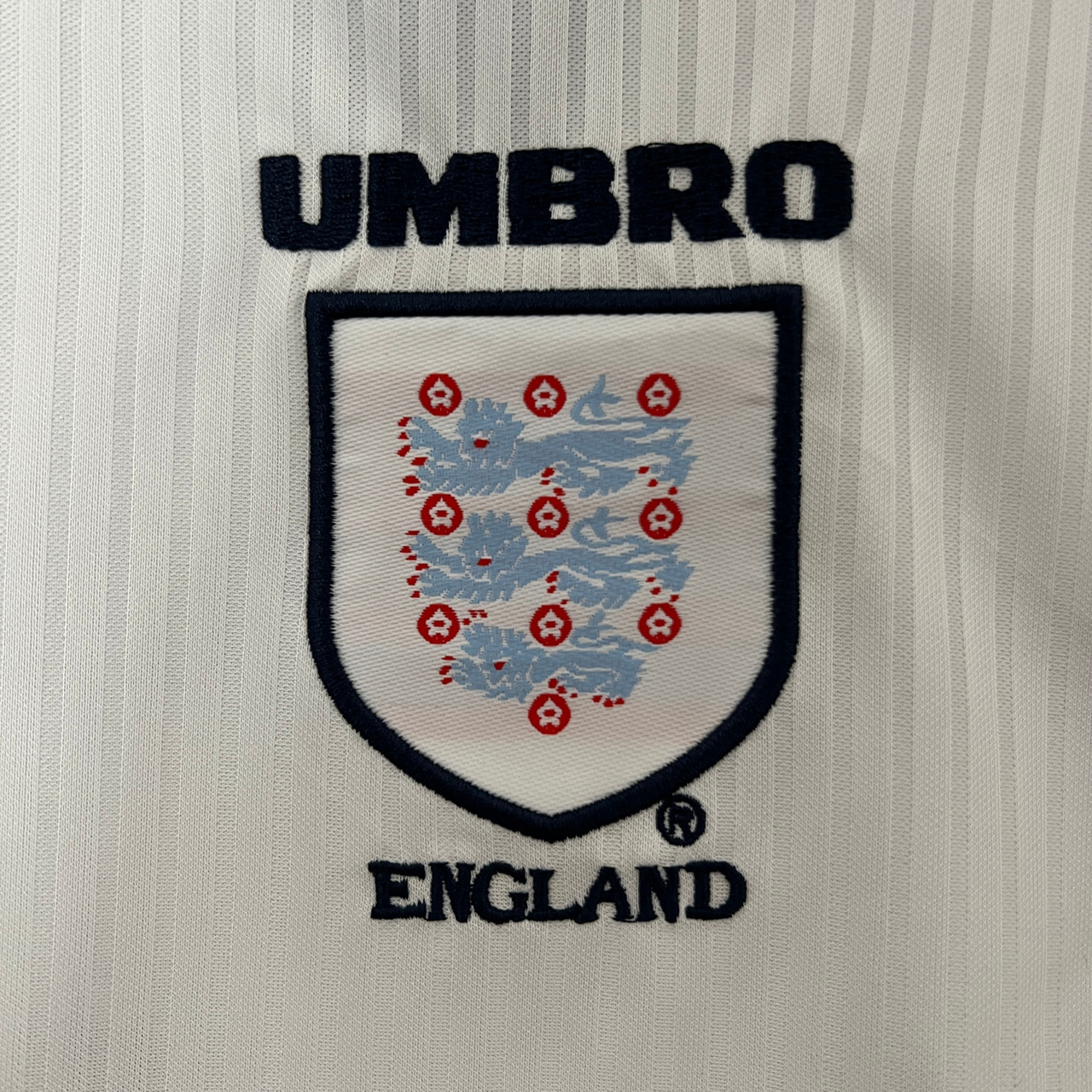 Kids England 1998 Home