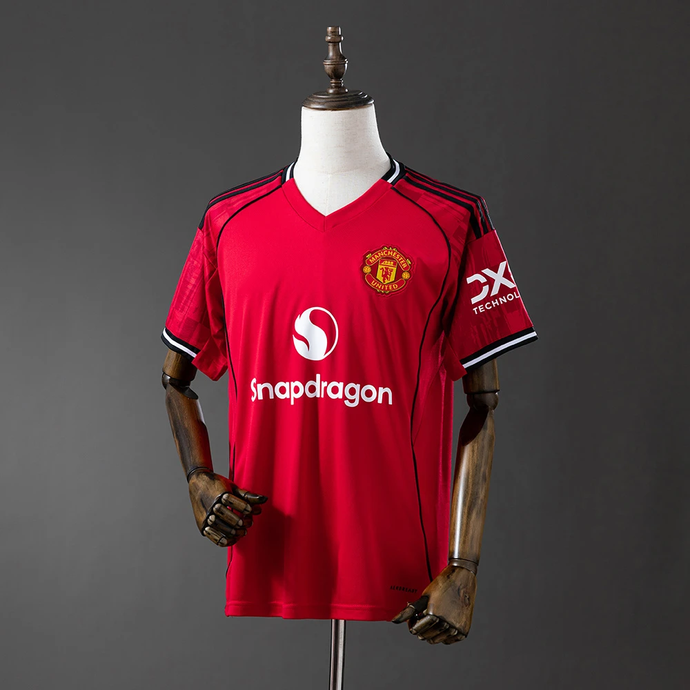 Manchester United 2025/26 Home