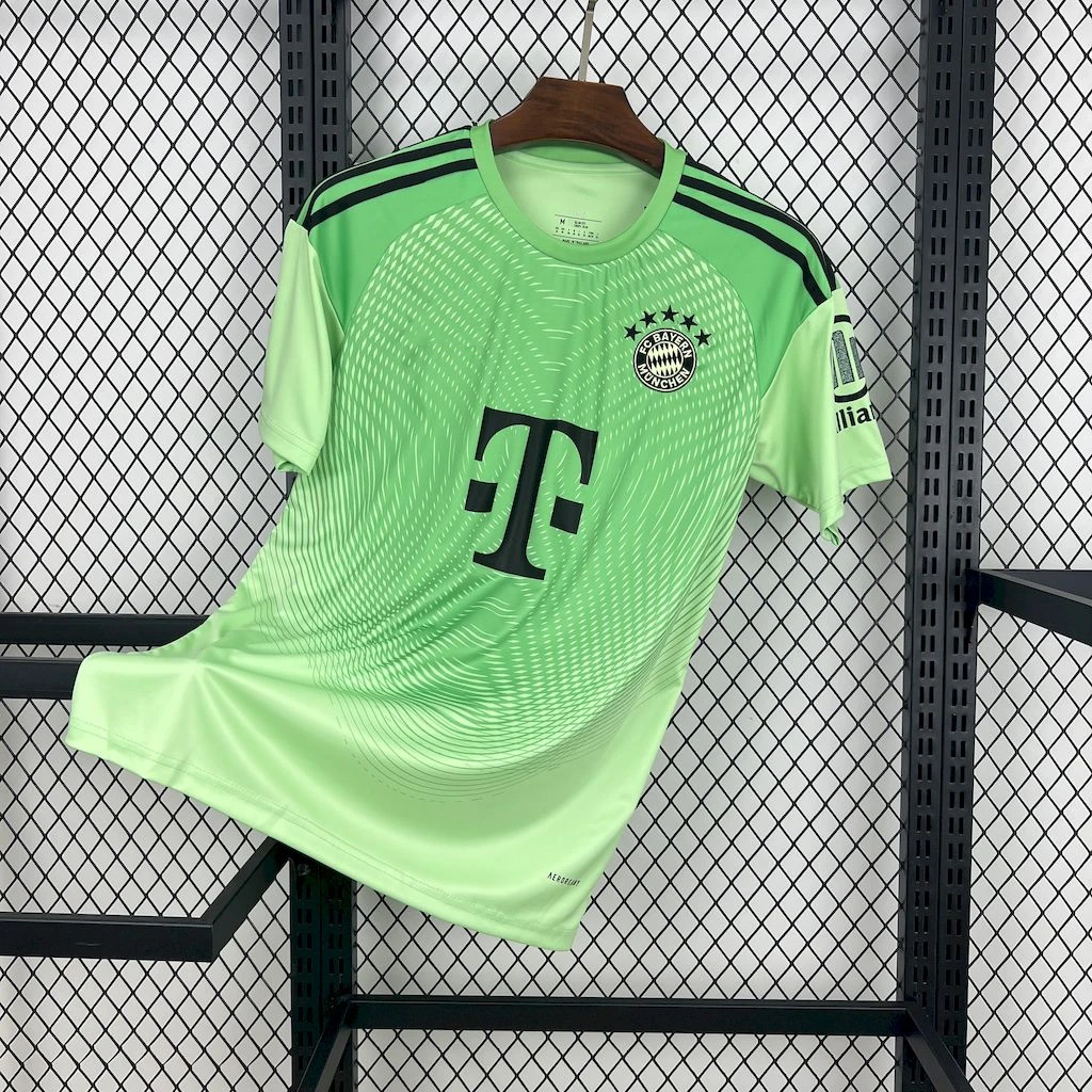 Bayern Munich 2025/26 Goalkeeper