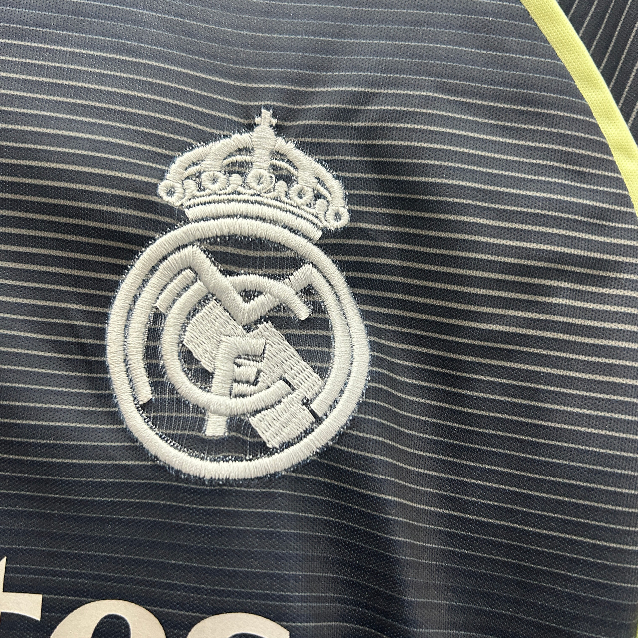 Kids Real Madrid 2025/26 Jersey Away