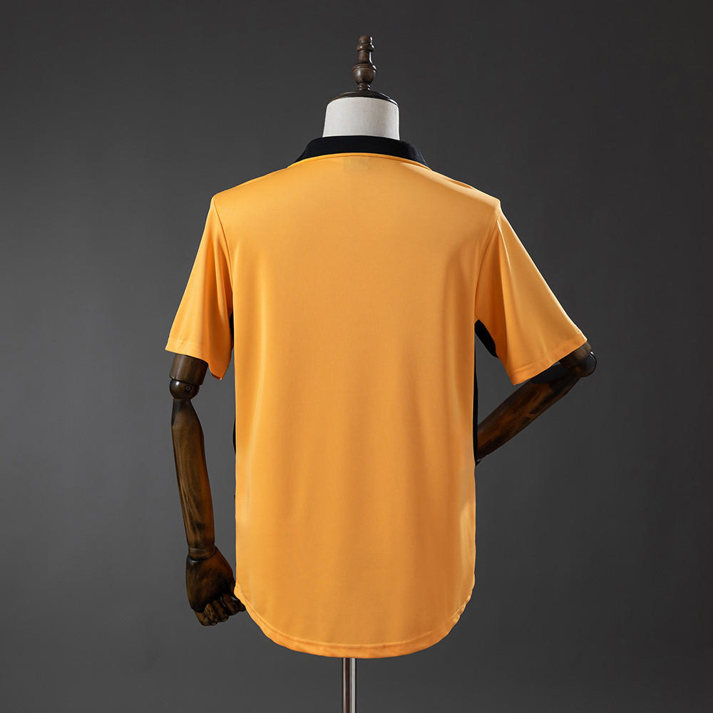 Retro Wolves 02/04 Home