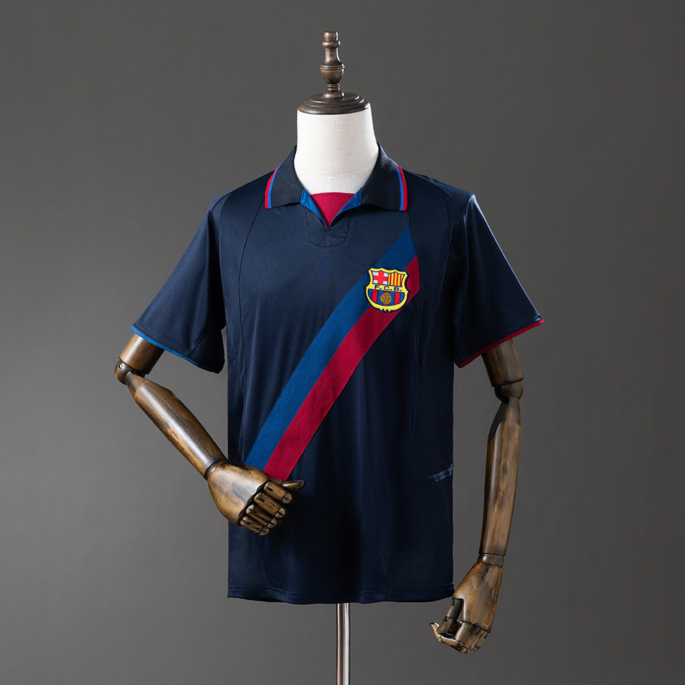 Retro Barcelona 02/03 Third Away