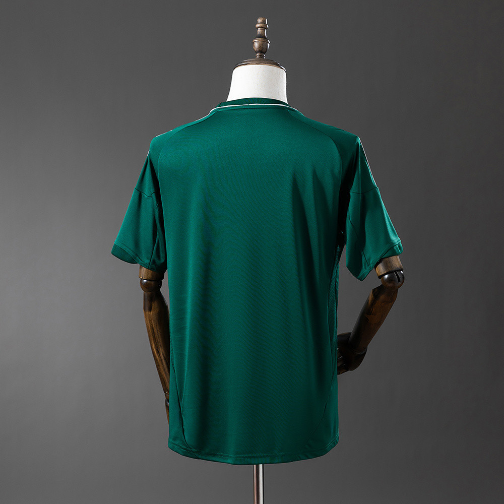 Retro Real Madrid 12/13 third away