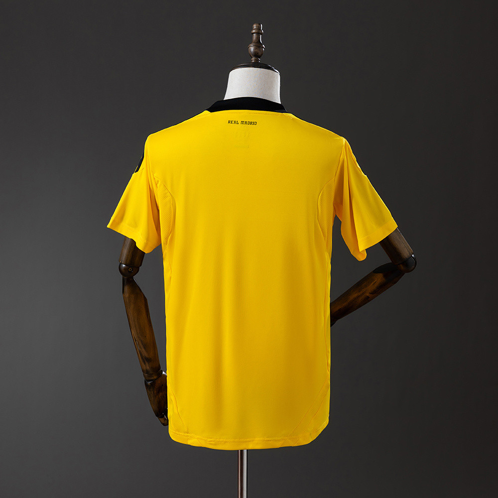 Retro Real Madrid 11/12 Goalkeeper