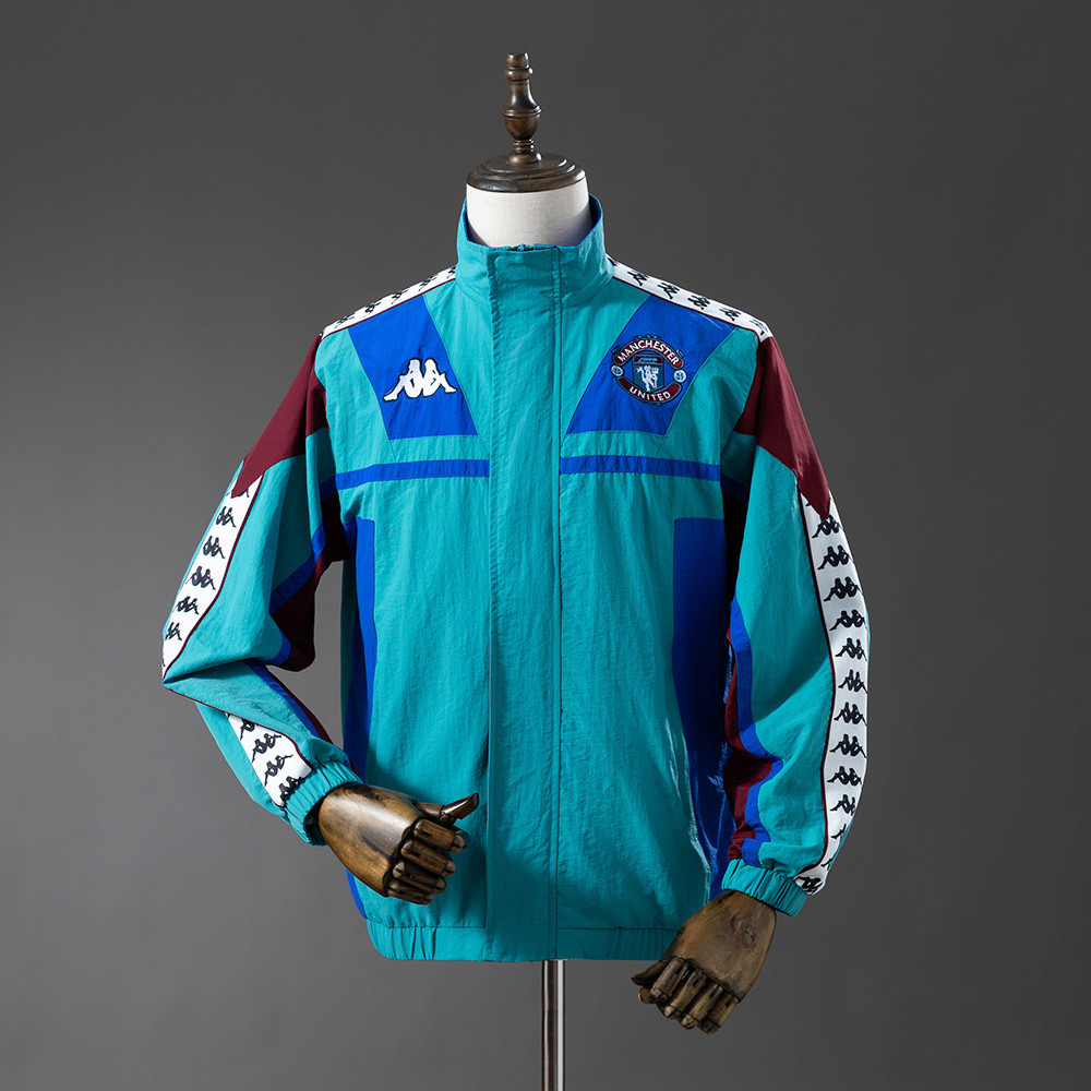 Manchester United Retro Windbreaker