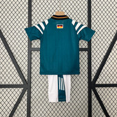Kids Germany 1996 home