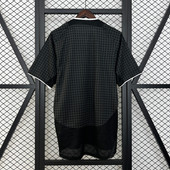 Manchester United 2003/04 Away Retro