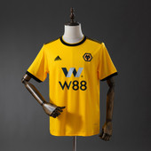 Retro Wolves 18/19 Home