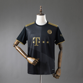 Retro Bayern Munich 21/22 Away