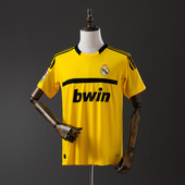 Retro Real Madrid 11/12 Goalkeeper