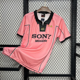 Juventus 1997/98 Away Retro