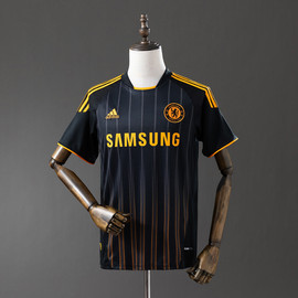Retro Chelsea 10/11 Away