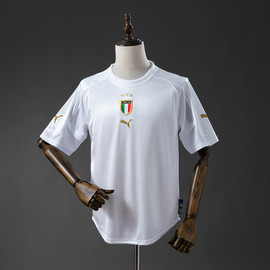 Retro Italy 2004 Away