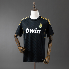 Retro Real Madrid 11/12 Away