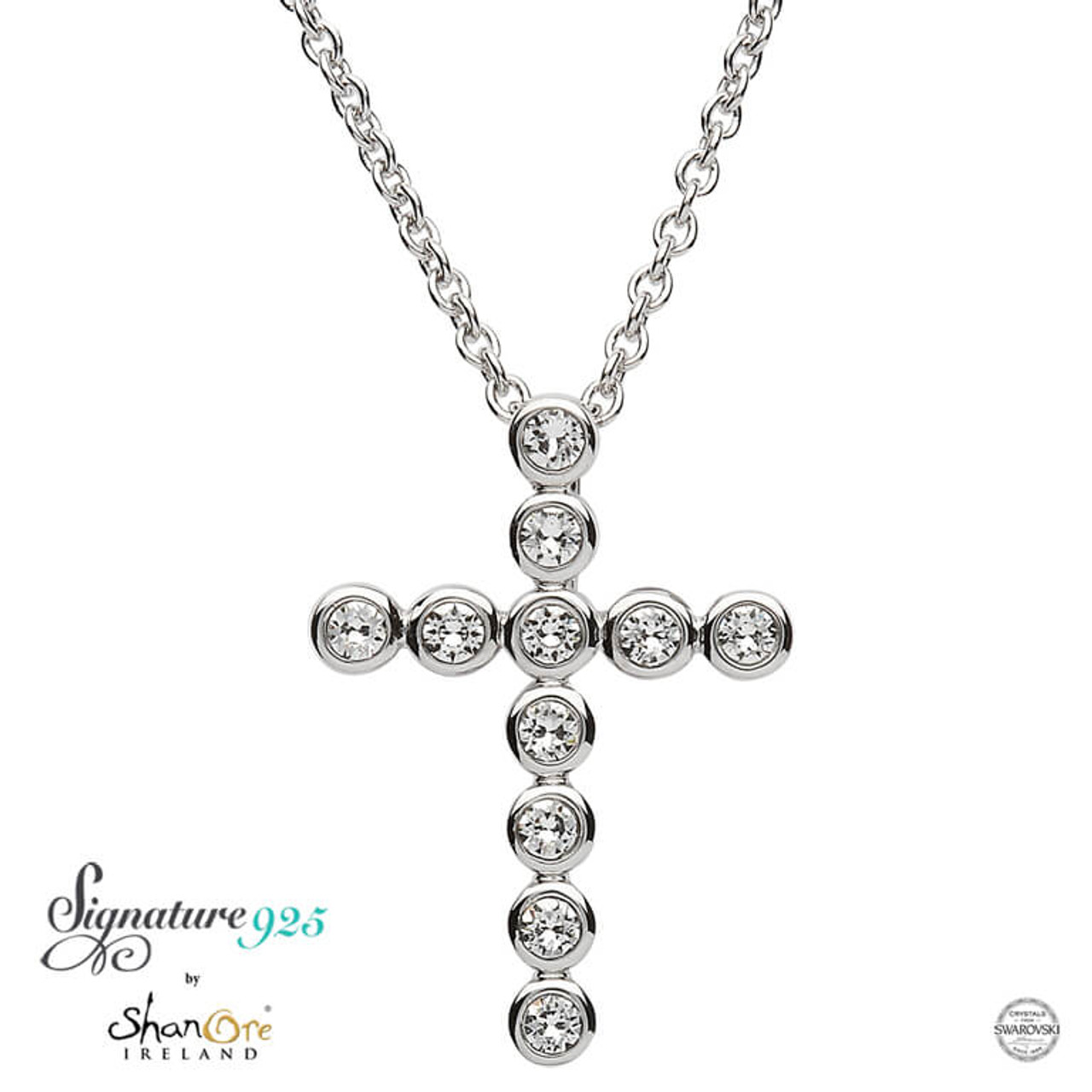 Petite Cross Necklace – Mestige