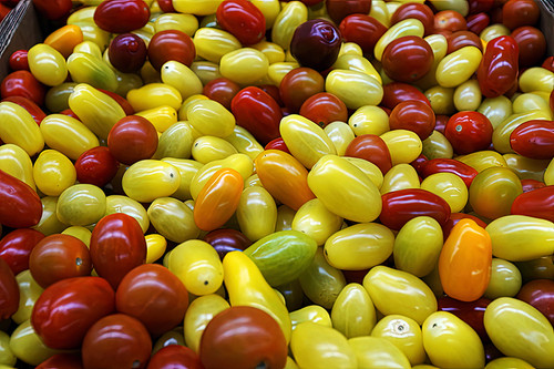Mixed color cherry tomatoes