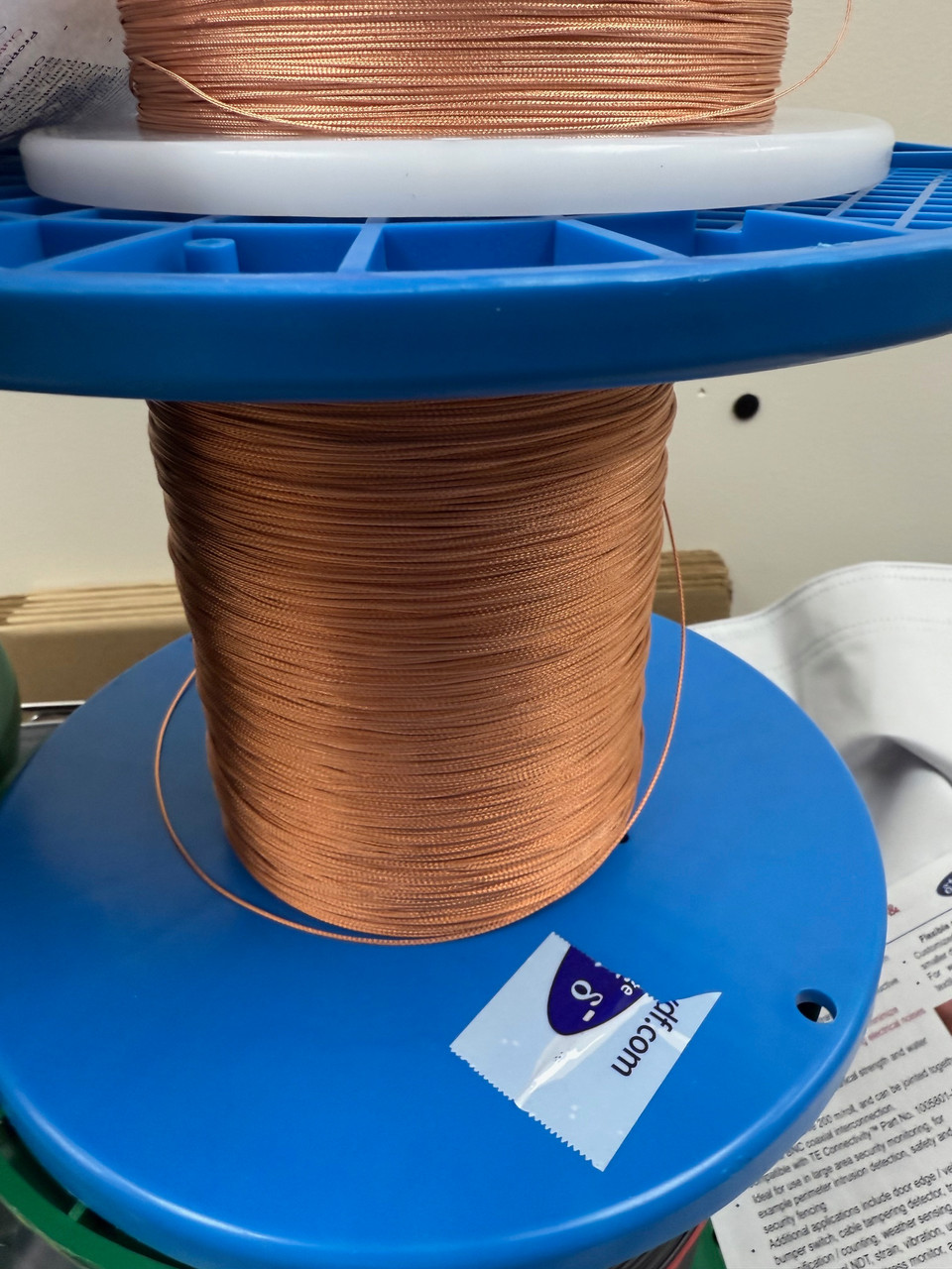 In Stock Piezoelectric PVDF Coaxial Cable for Security & Sleeping Monitor, Smart Piezo Fiber Fabric Cloth TE 1005801-1