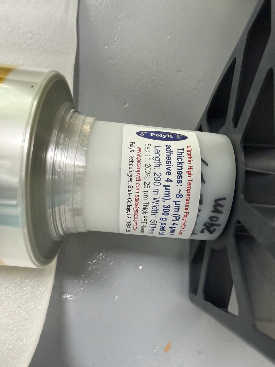 Ultrathin High Temperature Single-Sided polyimide tape: ~7.5 um/10um/17 um Thick