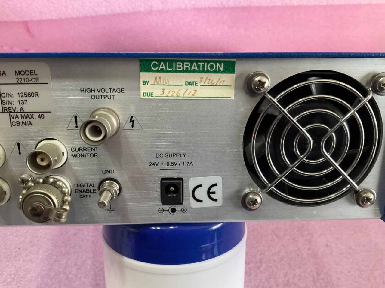 Refurbished Trek 2210 High Voltage Amplifier +/-1000 V 40 mA