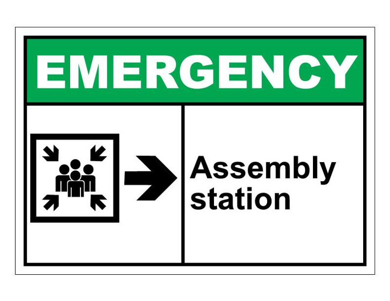 ANSI Emergency Assembly Station With Right Arrow
