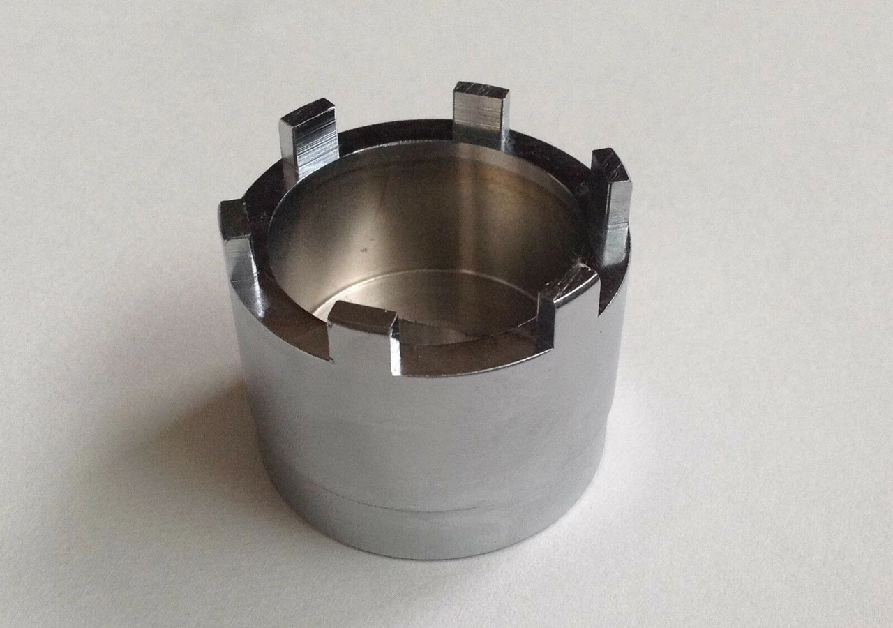 Yamaha YZF R1    1998-2024  Swinging Arm Nut  Socket Tool, Swing