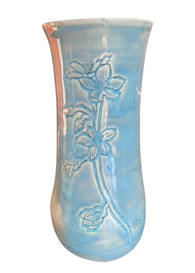 blue-flower-vase.png