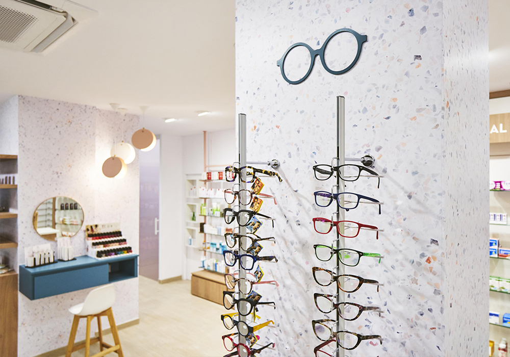 Imagen productos óptica de la Farmacia Granché en Sant Boi de Llobregat