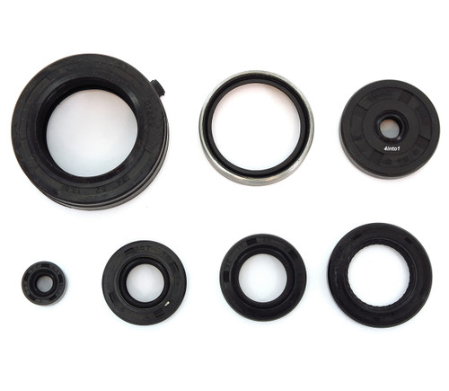 Engine Oil Seal Kit - Honda CB/CJ/CL360