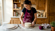Cake boards and drums: choose the right base every time