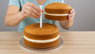 How to Use Cake Dowel for Tiered Cake Stability