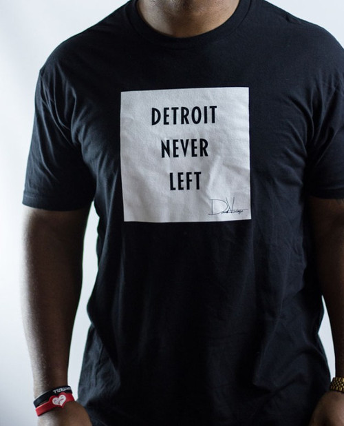 Detroit Never Left™ Tee – Black/White