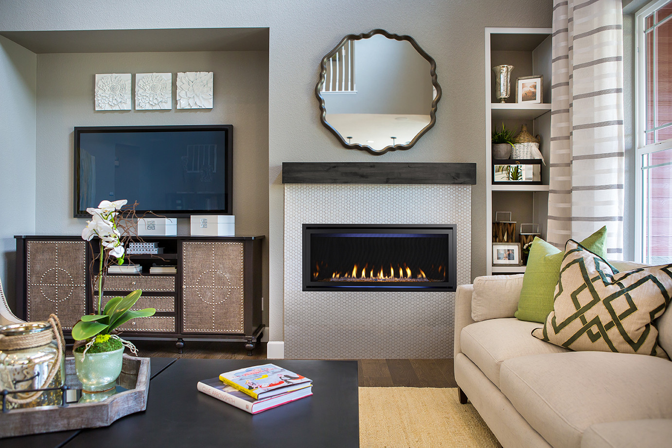 Heatilator Rave 42" Direct Vent Gas Fireplace