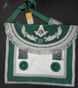 Scottish style aprons