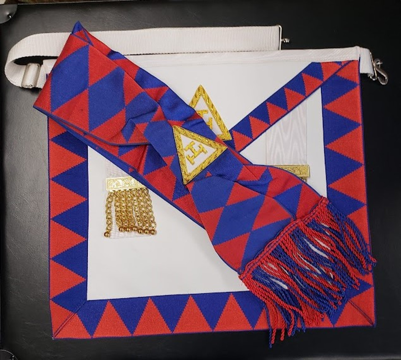 Knight Mason Red Sash Crimson - Masonic Supply Shop