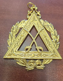  Royal Arch  Grand  Chapter Officer  Collar Jewel   Captain  US style  Discontinued  Line