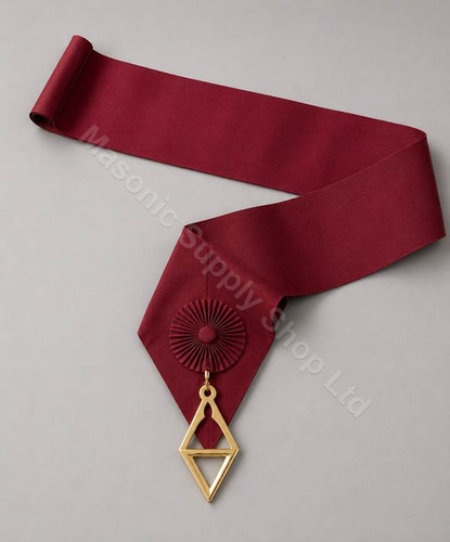 Royal Order of Scotland Red Sash (Gordon) with Jewel