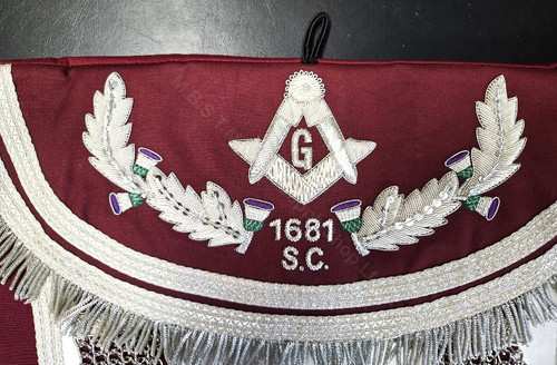  Scottish  Master  Master Apron Burgundy red  
