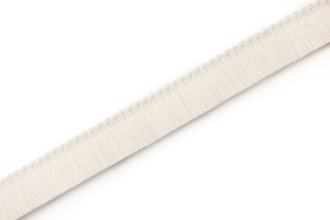Chichi outdoor fringe trim in Bianco front view, a crisp reversible two-tone performance fringe with dense texture, suitable for outdoor and contract use.