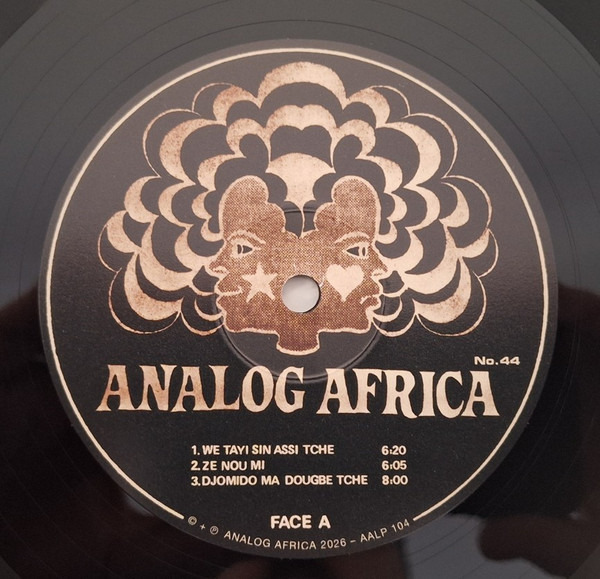 ANTOINE DOUGBE ET L'ORCHESTRE POLY-RYTHMO DE COTONOU - ANTOINE DOUGBE ET L'ORCHESTRE POLY-RYTHMO DE COTONOU	(2xLP)