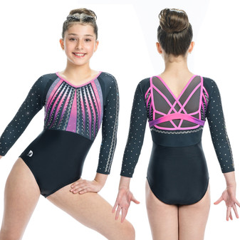Clarissa in Black & Pink