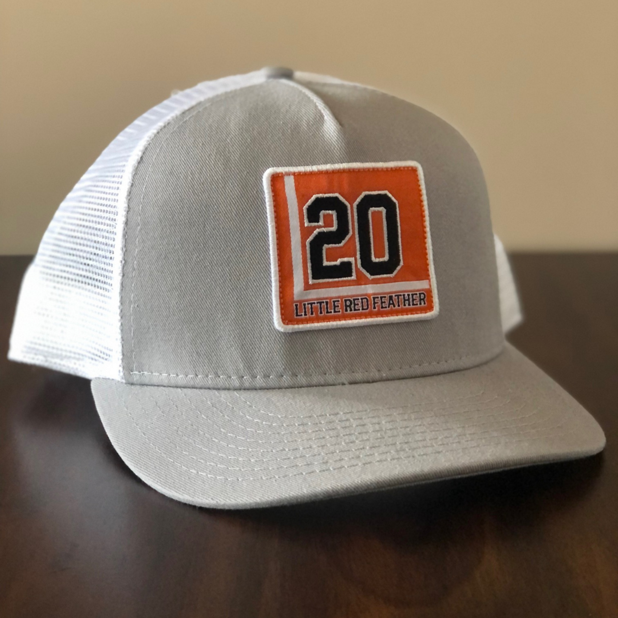 新品　20th ANNIVERSARY TRUCKER CAP