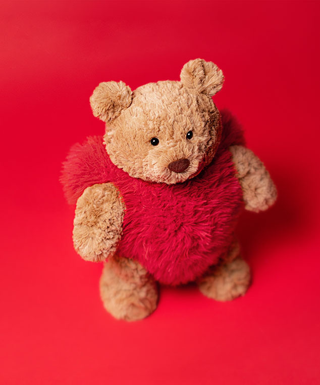  Bartholomew Bear „Herzensbrecher“