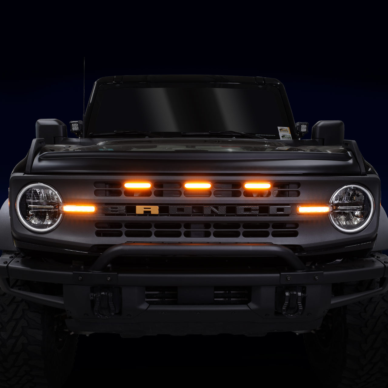 IAG I-Line 3pc Amber Grille Light Kit for 2021+ Ford Bronco - Lights Installed