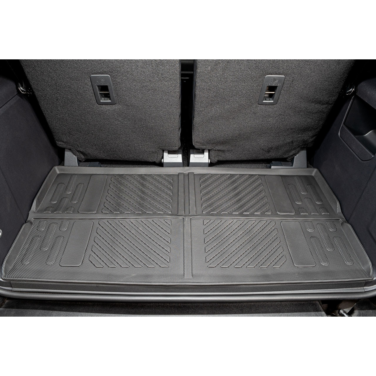 IAG I-Line Molded Trunk Mat for 2021+ Ford Bronco Two Door- Install