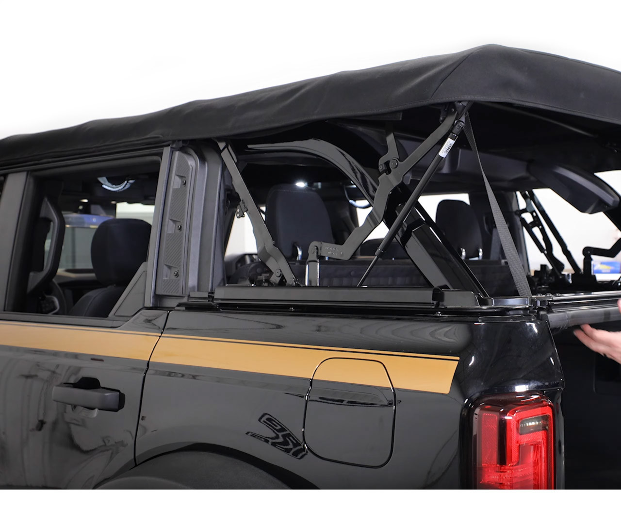 IAG V2 EZ-Lift® Soft Top Assist System for 2021-24 Ford Bronco 4 Door Soft Top - Install Image 1