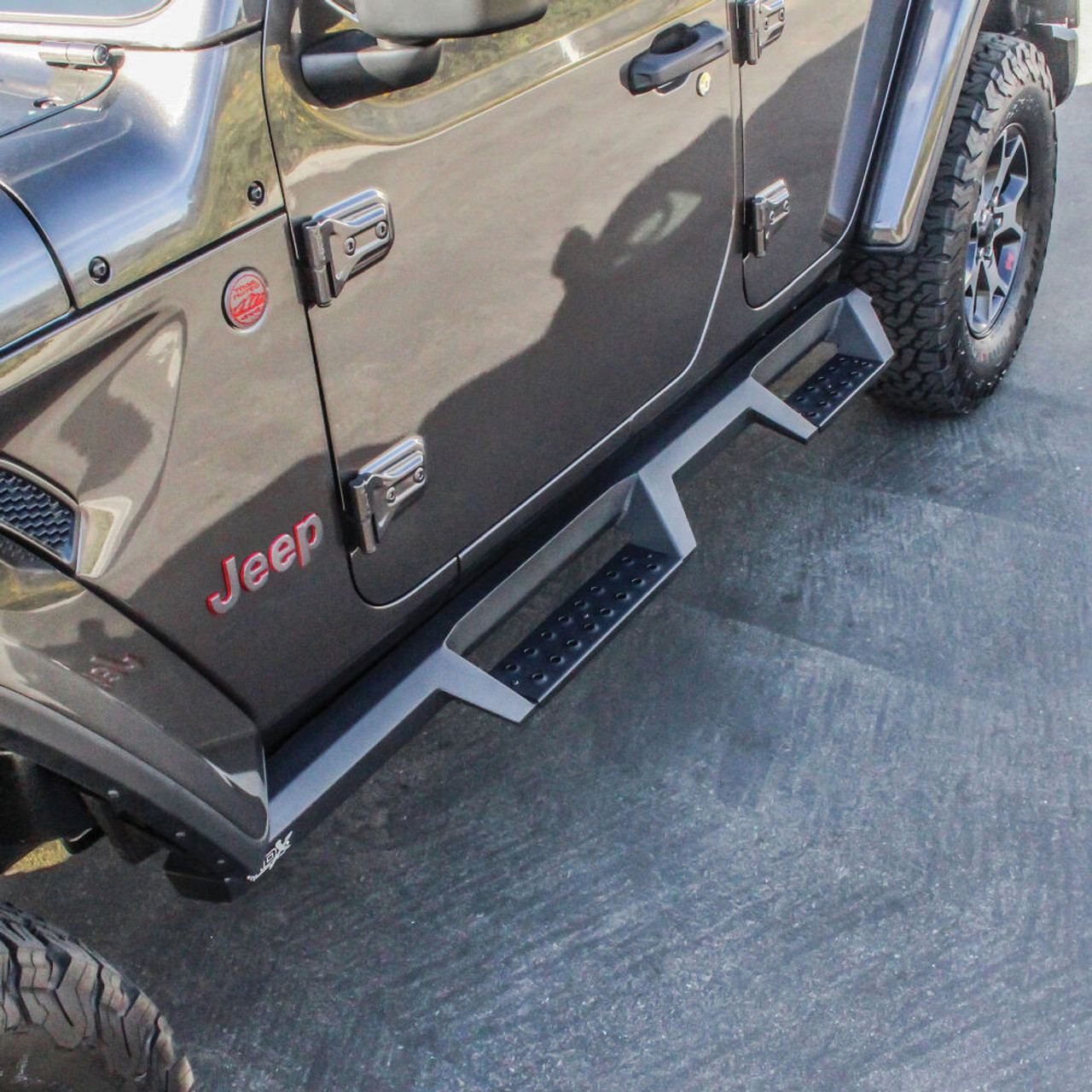 Westin 18-20 Jeep Wrangler JL Unlimited 4DR HDX Drop Nerf Step Bars - Textured Black - 56-14065