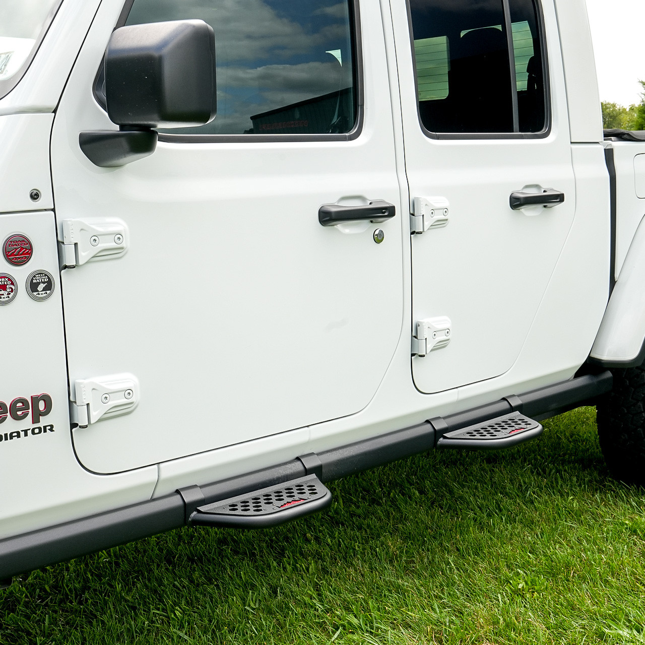 IAG EZ-Step® Add on (2 Pair) for 2018+ Jeep Wrangler 4 Door / 2020-25 Gladiator - Installed 2