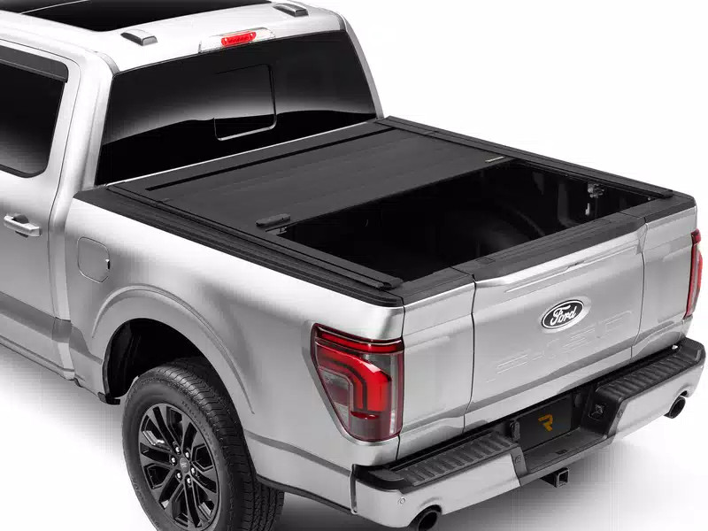 RealTruck 15-20 Ford F-150 SuperCrew/SuperCab 5.5ft Bed RetraxPRO EZ-Off FRC-4000 - R-T-80373